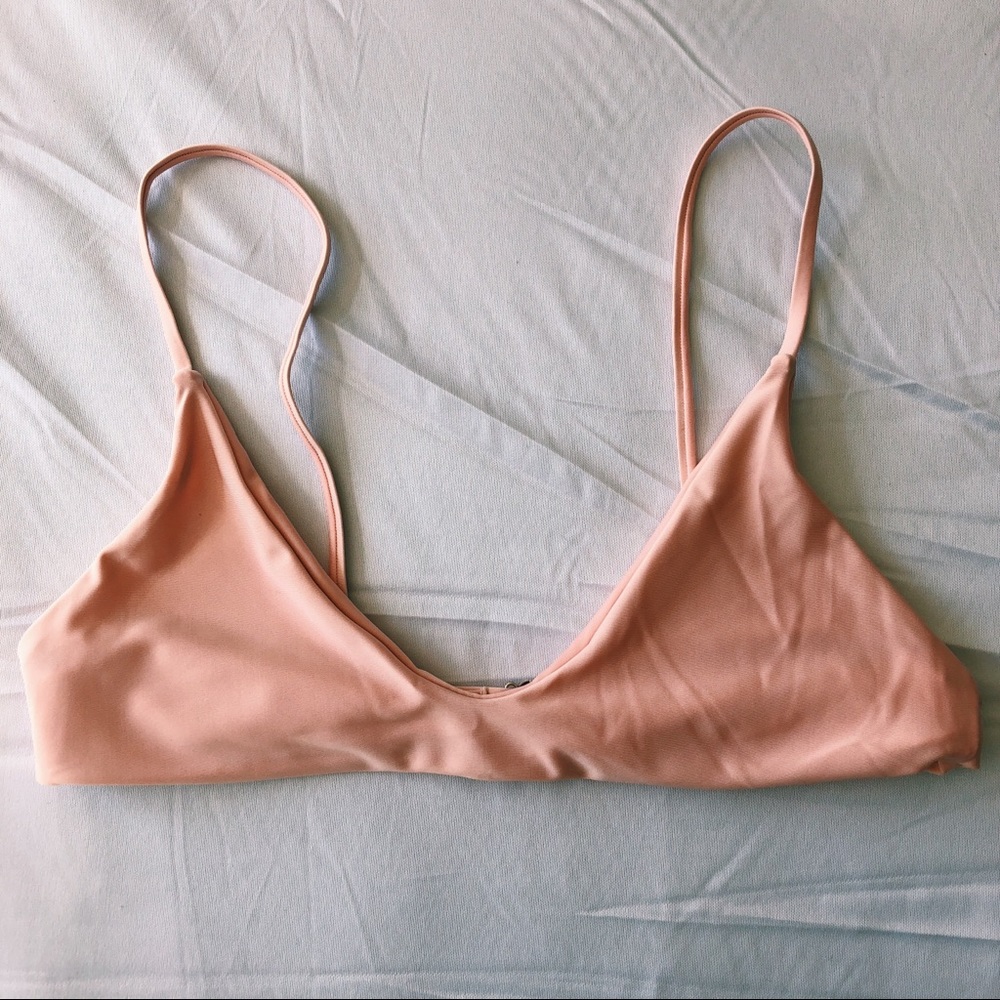Blush Bikini Top 🌷